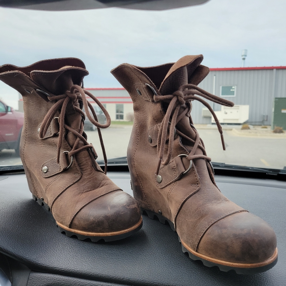 Sorel Joan of Arctic kettle brown wedge booties.